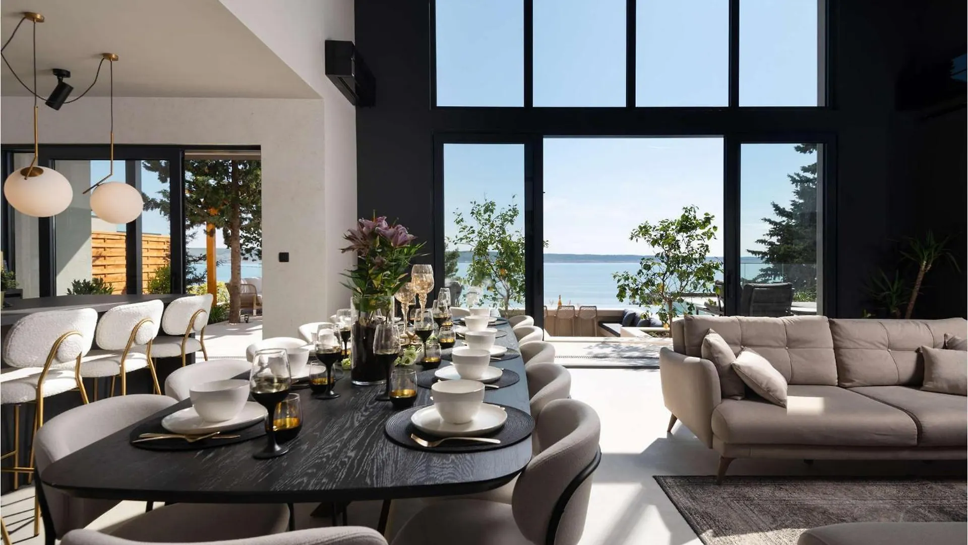 Villa Beatrice Soho Starigrad Paklenica Croatia